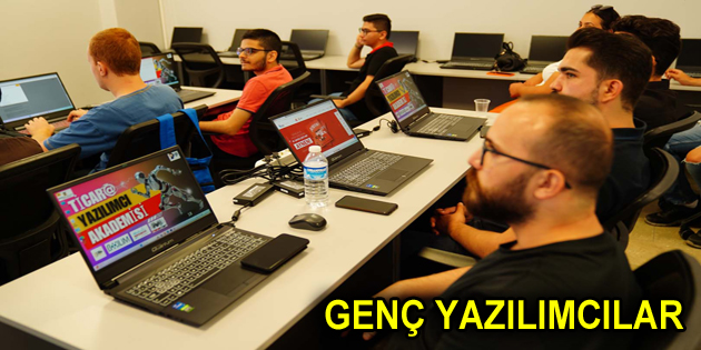 ESENLER’DE GENÇ YAZILIMCILAR YETİŞİYOR