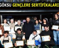 GÖKSU GENÇLERE SERTİFİKALARINI VERDİ