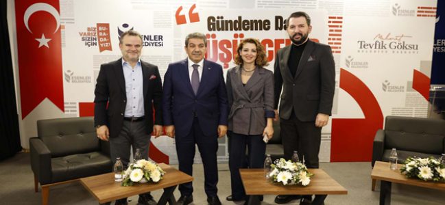 ESENLER’DE ”GÜNDEME DAİR DÜŞÜNCELER” ADLI SEMİNER DÜZENLENDİ