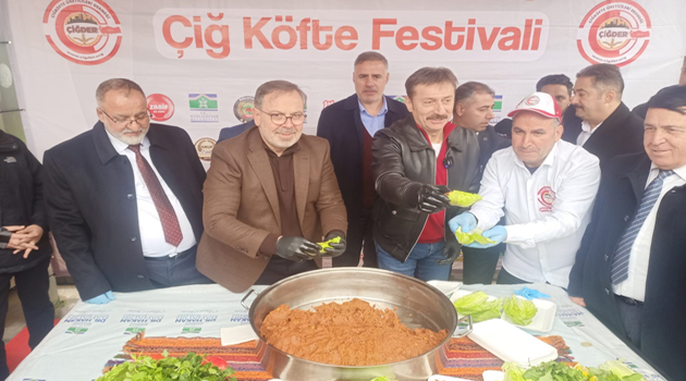 BAHÇELİEVLER’DE ”ÇİĞ KÖFTE FESTİVALİ” DÜZENLENDİ