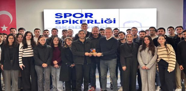 SPOR SPİKERLİĞİ AKADEMİSİ’NDE DERSLER BAŞLADI